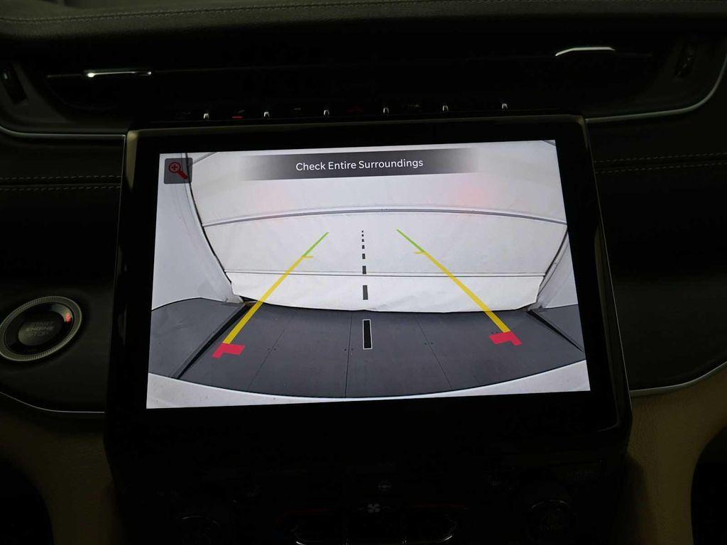 new 2025 Jeep Grand Cherokee car, priced at $49,415