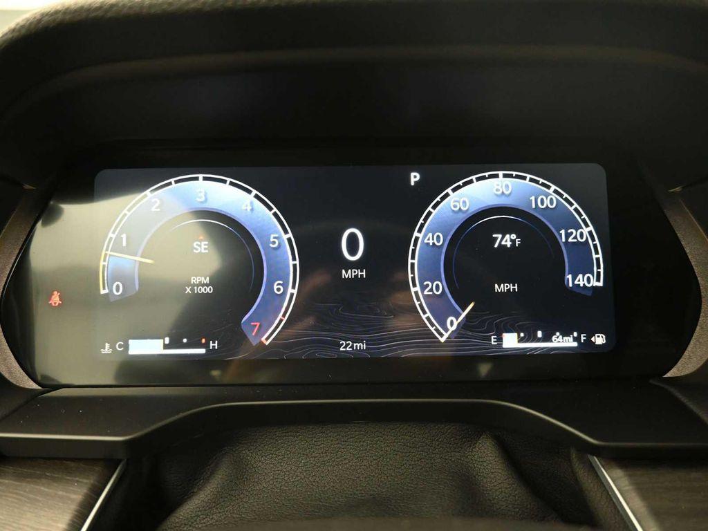 new 2025 Jeep Grand Cherokee car, priced at $49,415