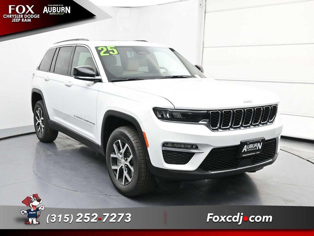 new 2025 Jeep Grand Cherokee car, priced at $49,415