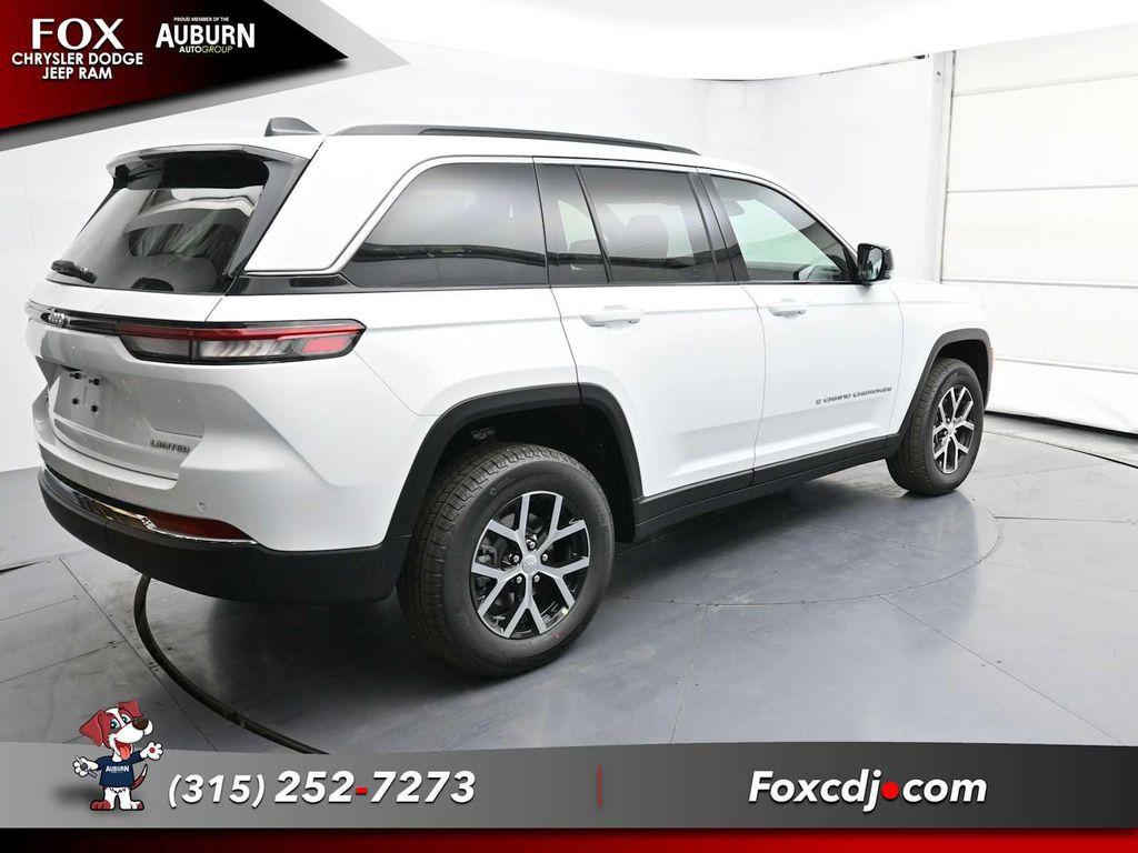 new 2025 Jeep Grand Cherokee car, priced at $49,415