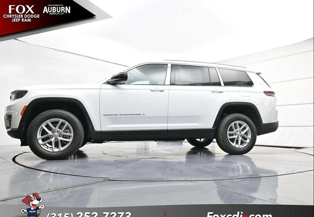 new 2025 Jeep Grand Cherokee L car, priced at $44,482