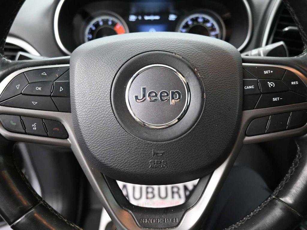 used 2019 Jeep Cherokee car, priced at $18,495