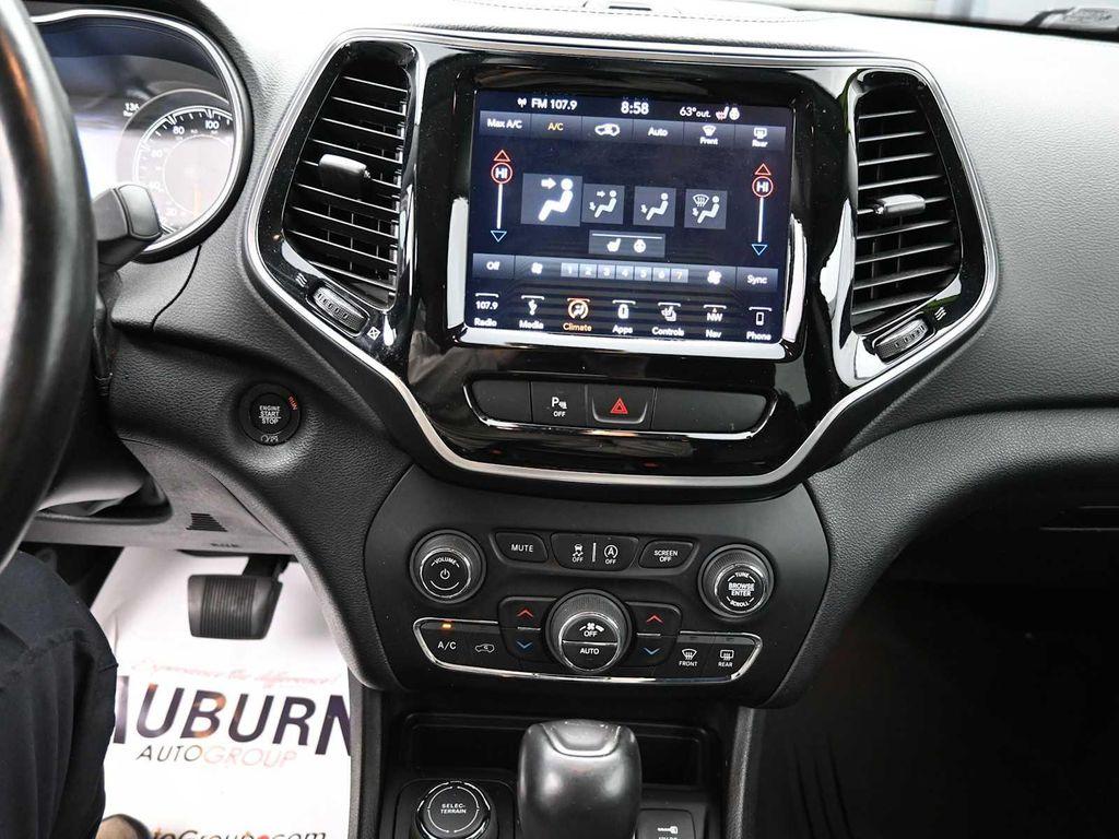 used 2019 Jeep Cherokee car, priced at $18,495