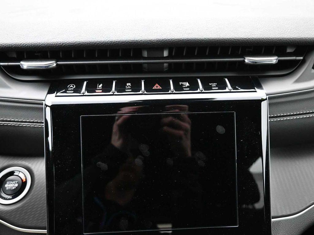 new 2025 Jeep Grand Cherokee car, priced at $43,409