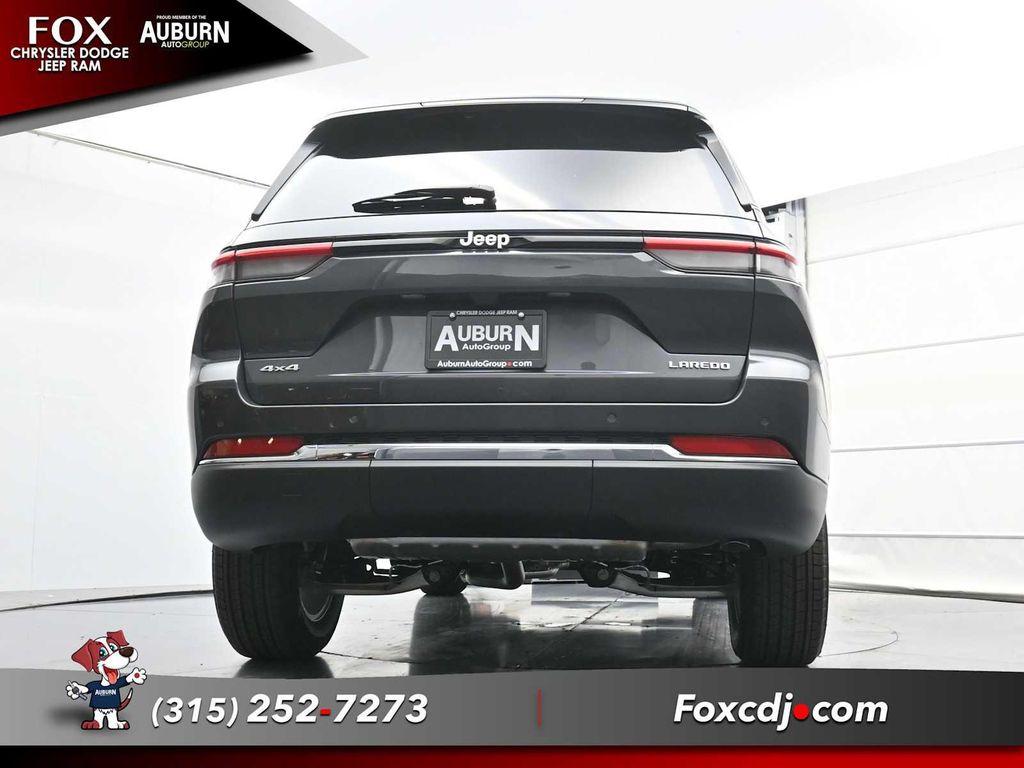new 2025 Jeep Grand Cherokee car, priced at $43,409