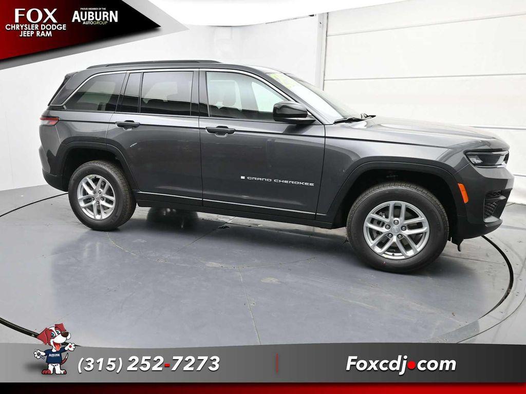 new 2025 Jeep Grand Cherokee car, priced at $43,409