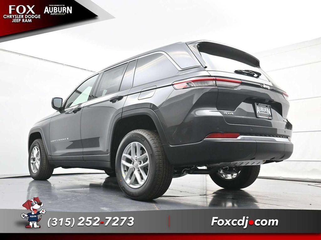 new 2025 Jeep Grand Cherokee car, priced at $43,409