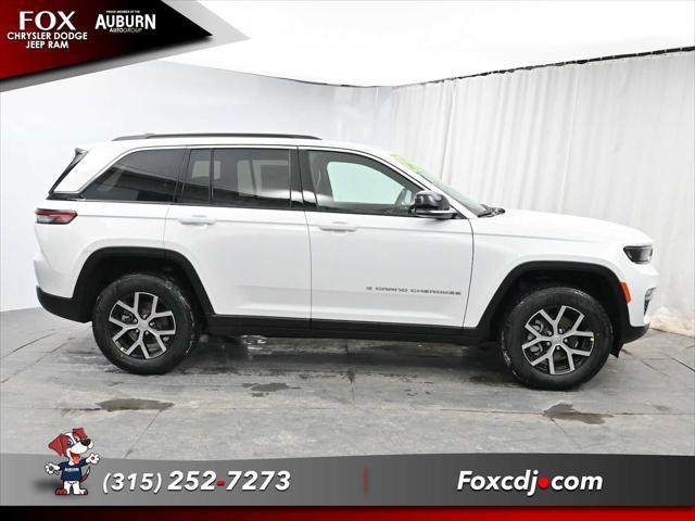 new 2025 Jeep Grand Cherokee car, priced at $49,169