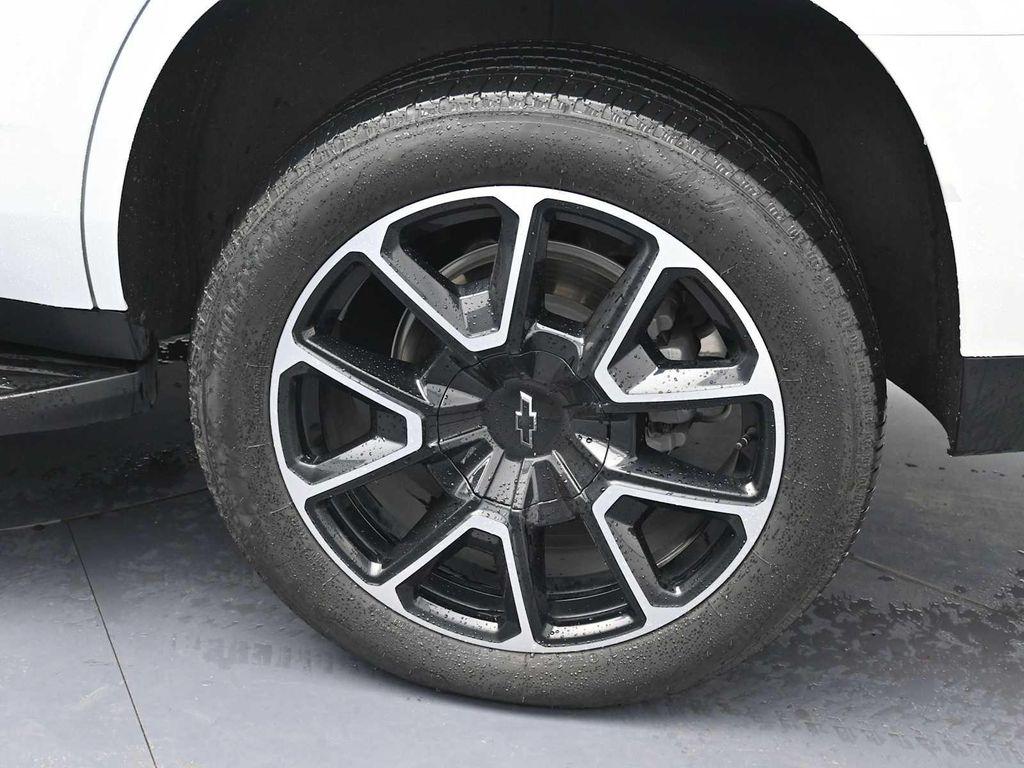 used 2024 Chevrolet Tahoe car, priced at $62,995