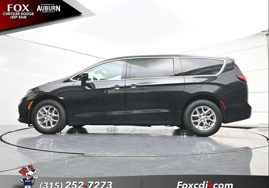 new 2026 Chrysler Pacifica car, priced at $43,593