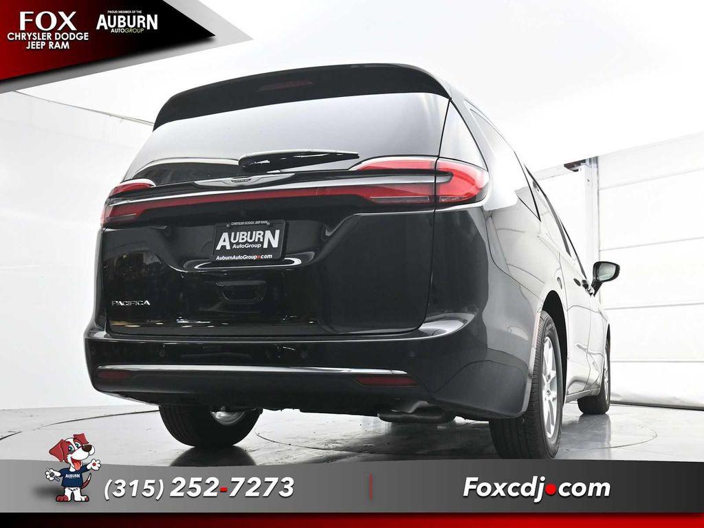 new 2026 Chrysler Pacifica car, priced at $43,593