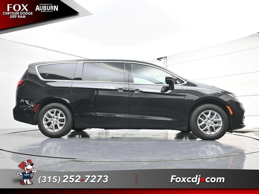 new 2026 Chrysler Pacifica car, priced at $43,593
