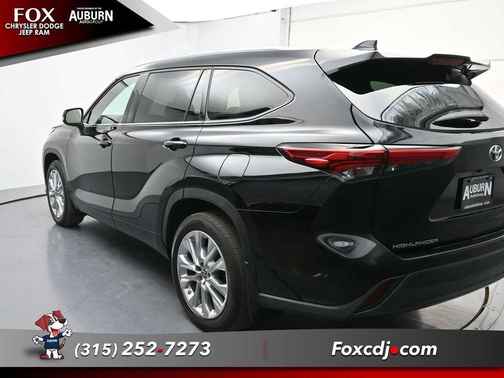 used 2023 Toyota Highlander car, priced at $41,995