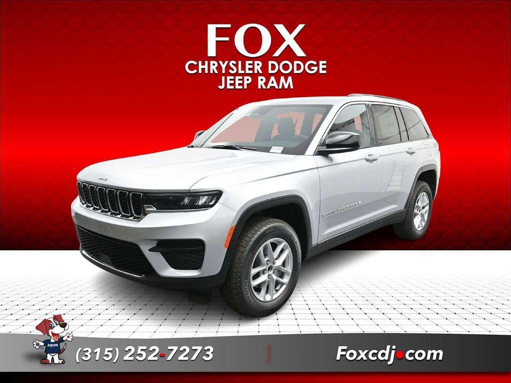new 2025 Jeep Grand Cherokee car, priced at $44,170