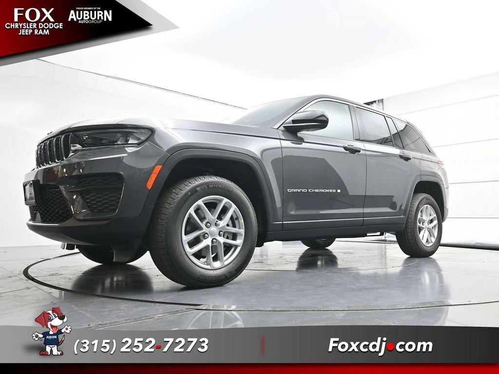 new 2025 Jeep Grand Cherokee car, priced at $43,284