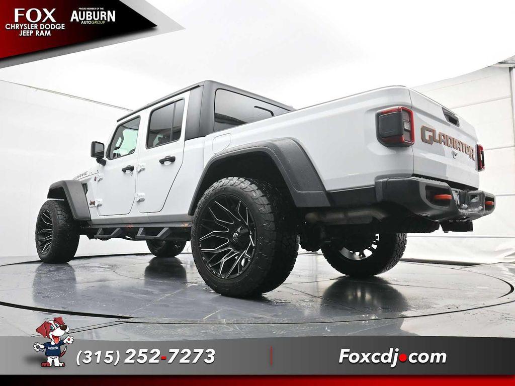 used 2023 Jeep Gladiator car, priced at $43,495
