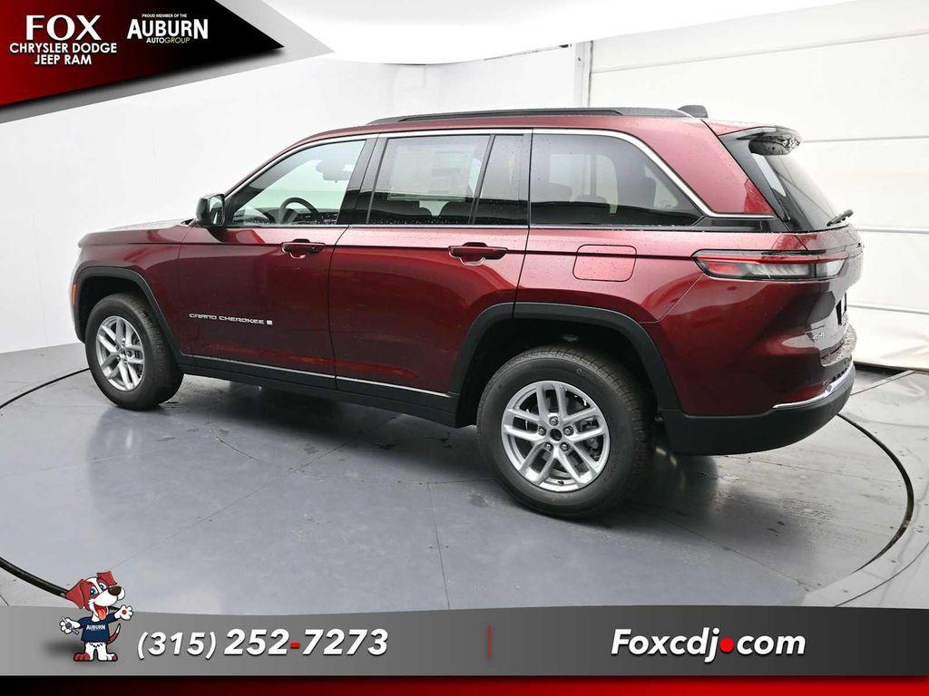 new 2025 Jeep Grand Cherokee car, priced at $45,165