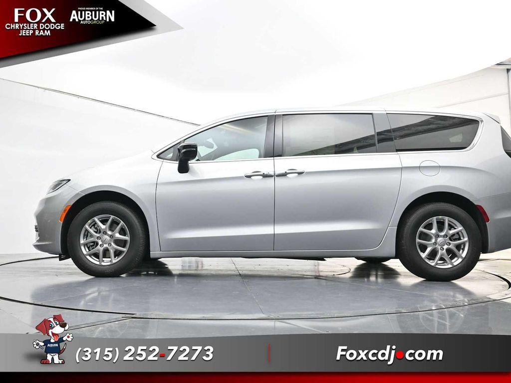 new 2026 Chrysler Pacifica car, priced at $45,335