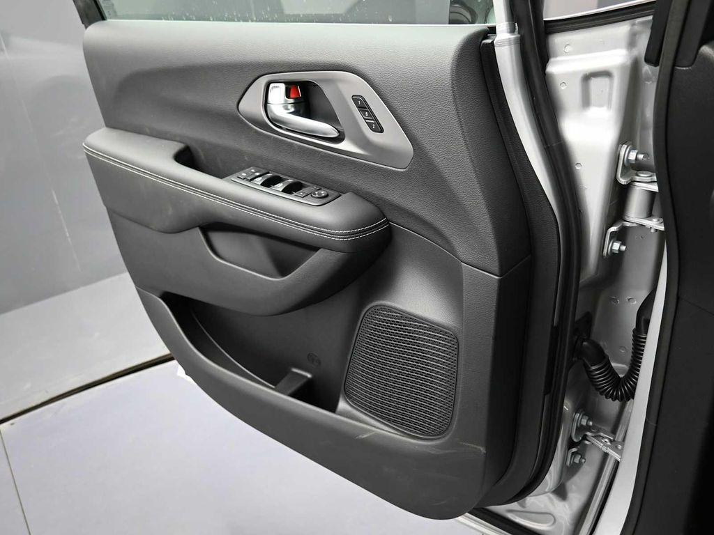 new 2026 Chrysler Pacifica car, priced at $45,335