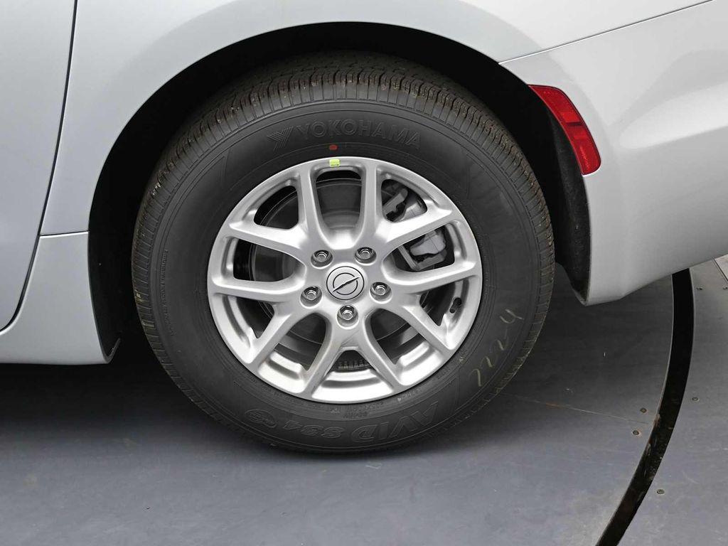 new 2026 Chrysler Pacifica car, priced at $45,335