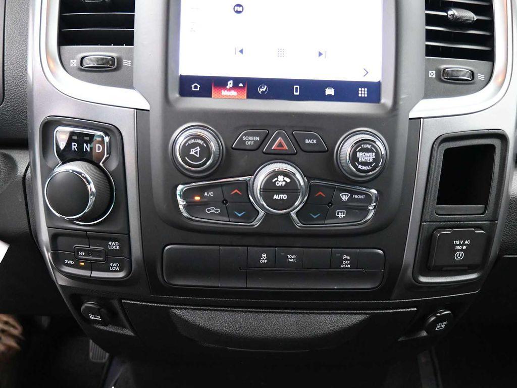 used 2022 Ram 1500 Classic car, priced at $32,495