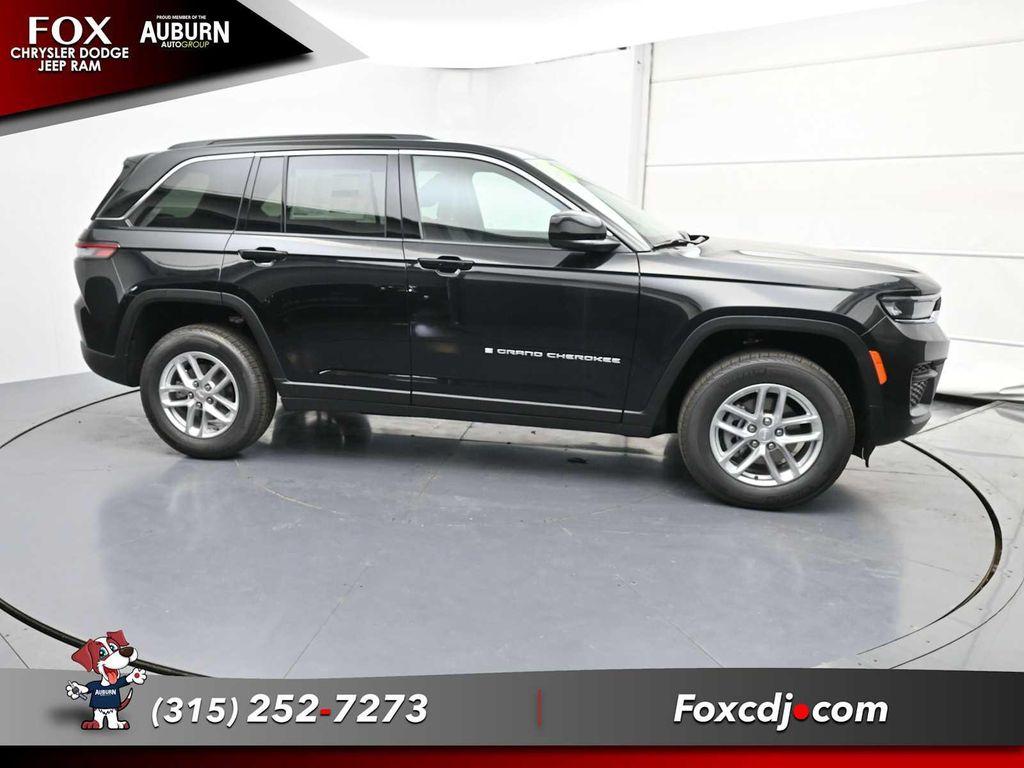 new 2025 Jeep Grand Cherokee car, priced at $43,409