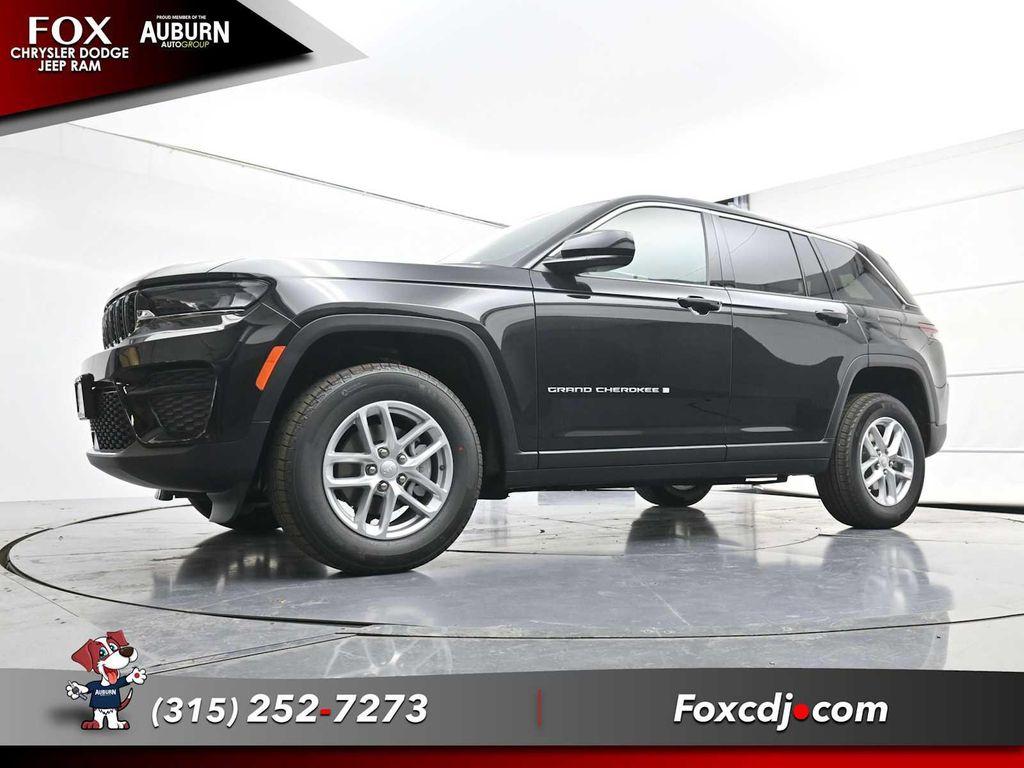 new 2025 Jeep Grand Cherokee car, priced at $43,409