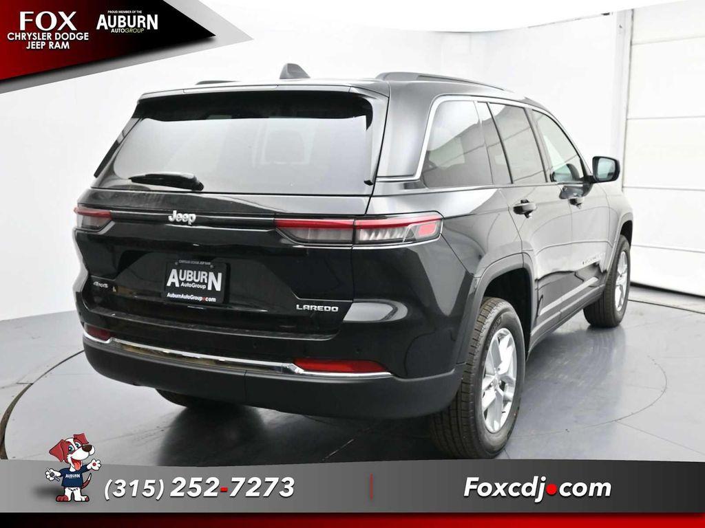 new 2025 Jeep Grand Cherokee car, priced at $43,409