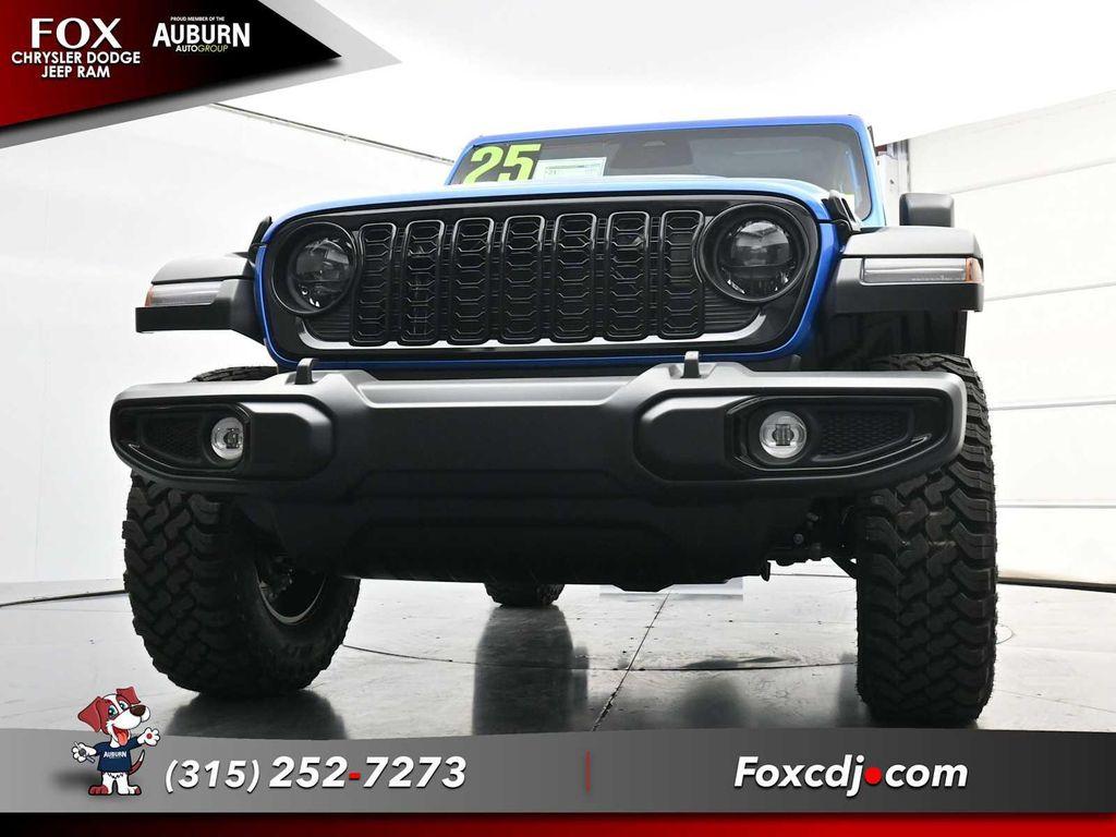 new 2025 Jeep Wrangler car, priced at $44,891