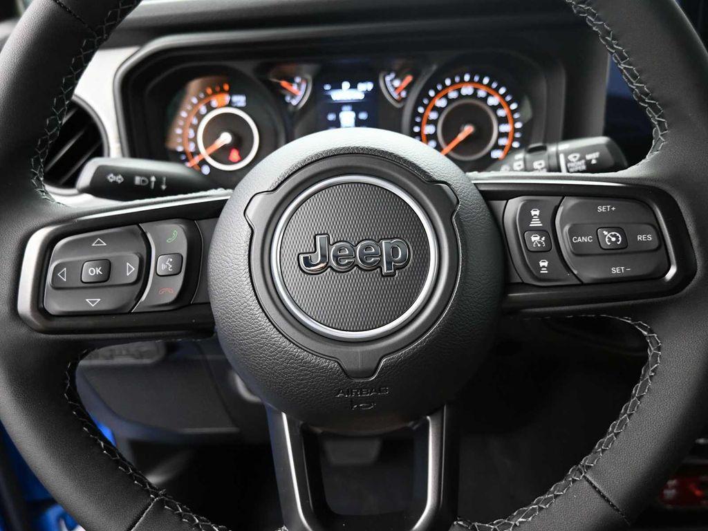 new 2025 Jeep Wrangler car, priced at $44,891