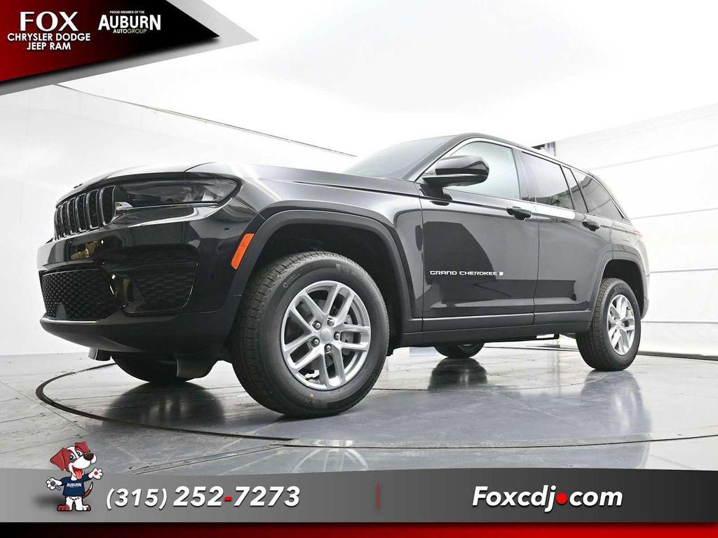 new 2025 Jeep Grand Cherokee car, priced at $43,409