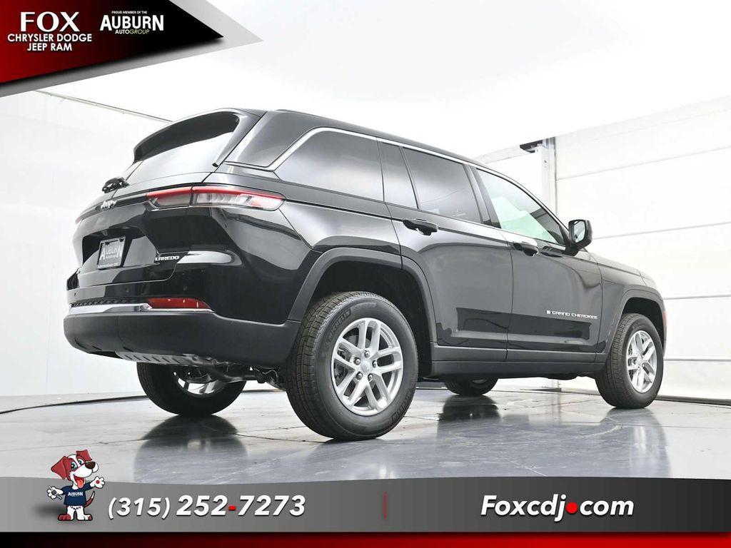 new 2025 Jeep Grand Cherokee car, priced at $43,409