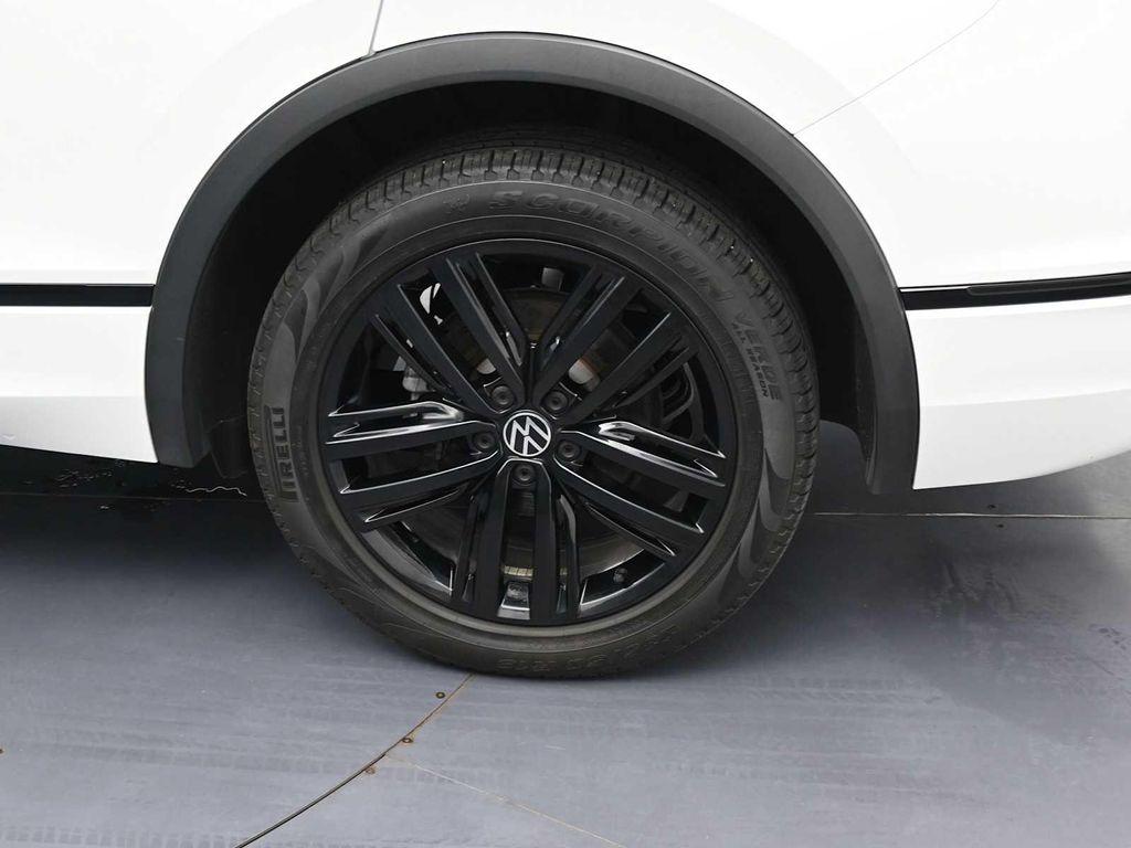 used 2022 Volkswagen Tiguan car, priced at $25,995