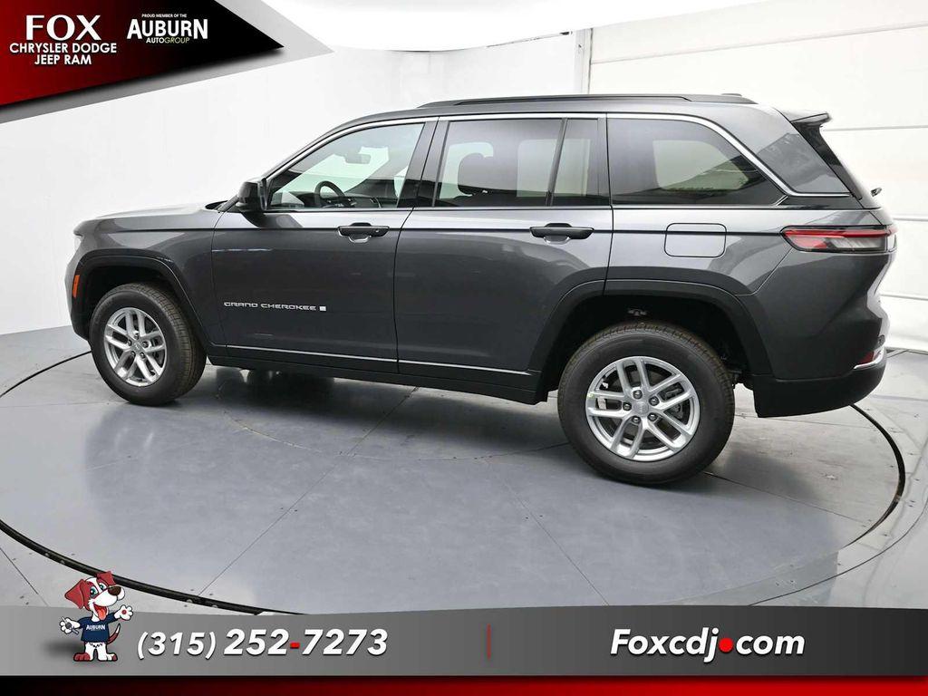 new 2025 Jeep Grand Cherokee car, priced at $44,170