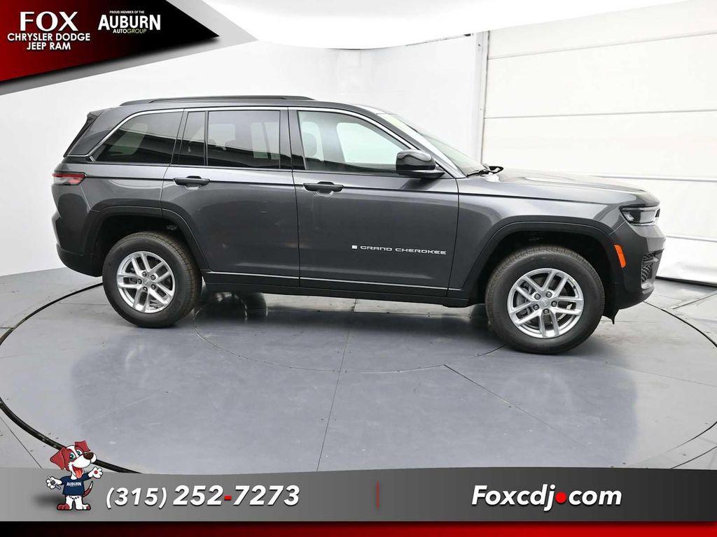 new 2025 Jeep Grand Cherokee car, priced at $44,170