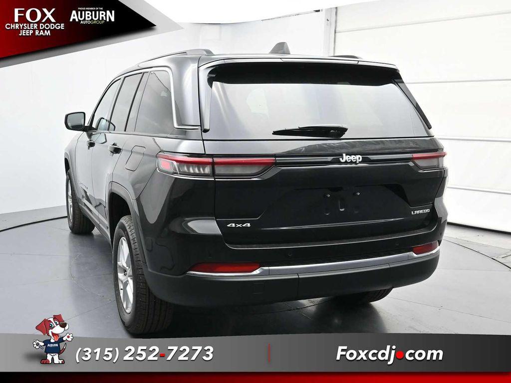 new 2025 Jeep Grand Cherokee car, priced at $44,170