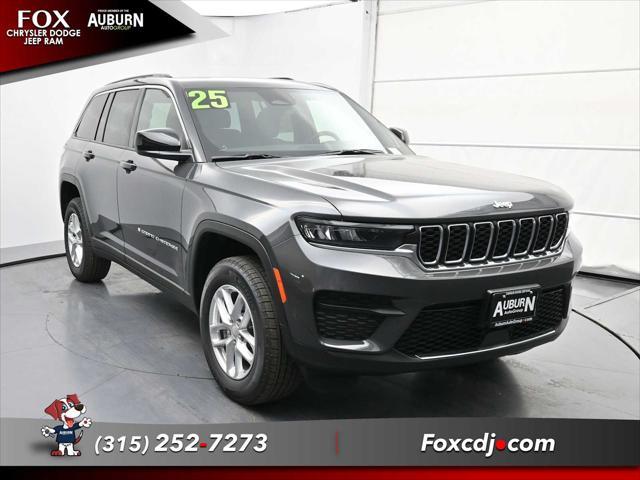 new 2025 Jeep Grand Cherokee car, priced at $43,284