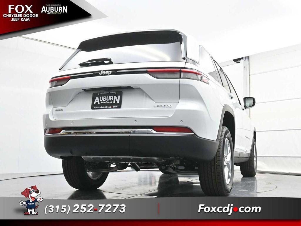 new 2025 Jeep Grand Cherokee car, priced at $42,873
