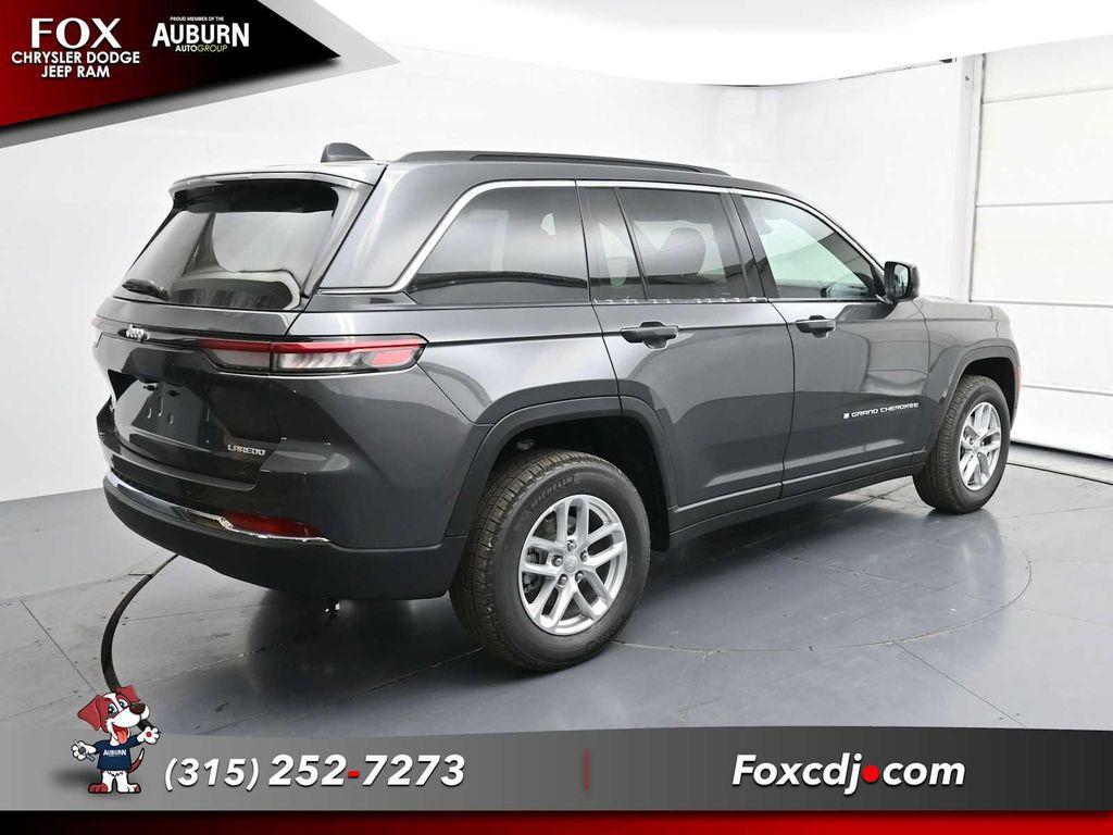 new 2025 Jeep Grand Cherokee car, priced at $44,180