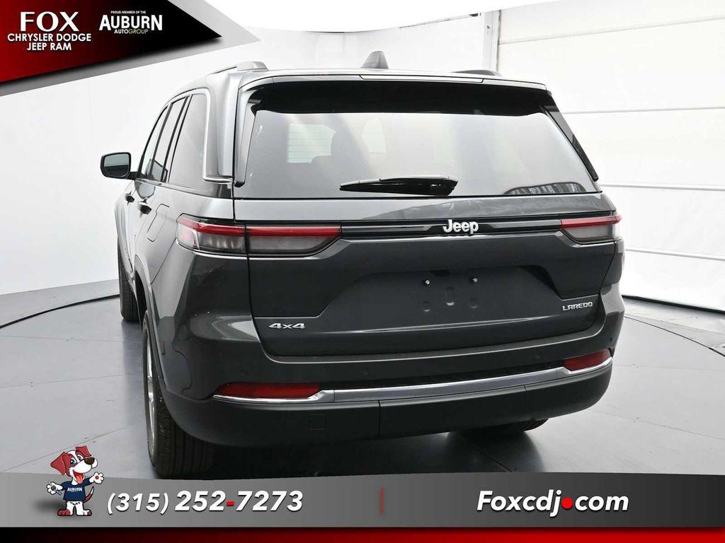 new 2025 Jeep Grand Cherokee car, priced at $44,180