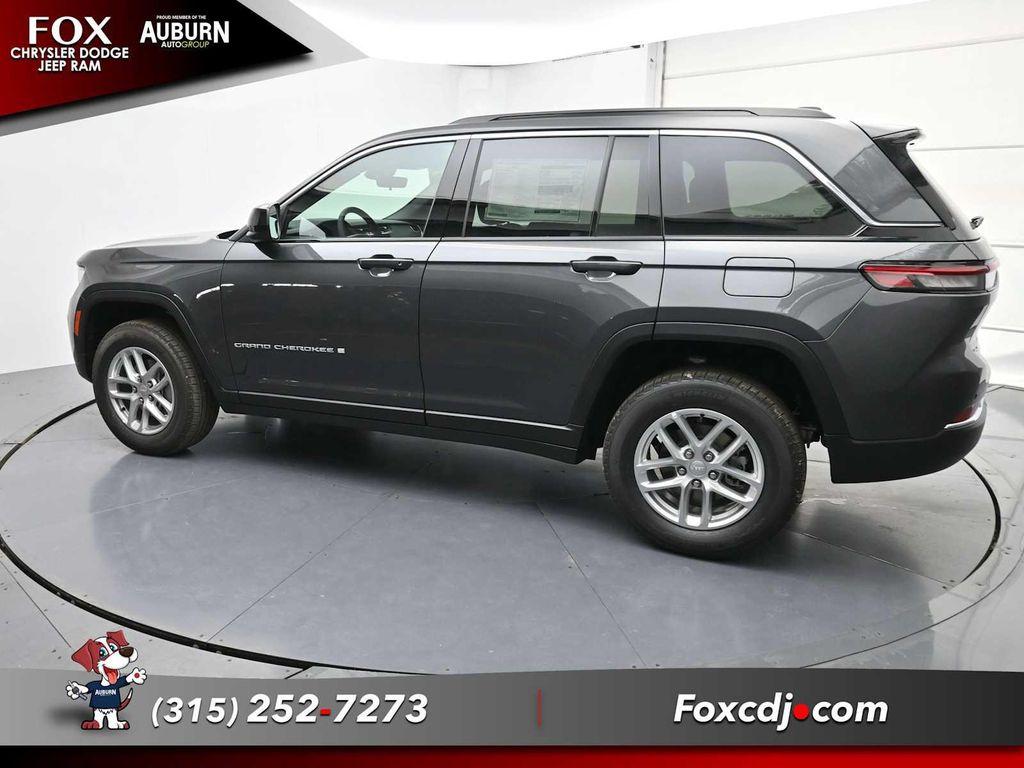 new 2025 Jeep Grand Cherokee car, priced at $44,180