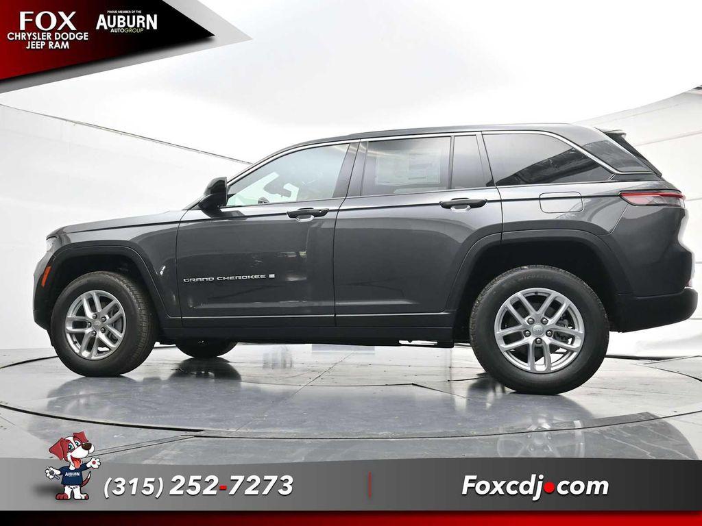 new 2025 Jeep Grand Cherokee car, priced at $44,180