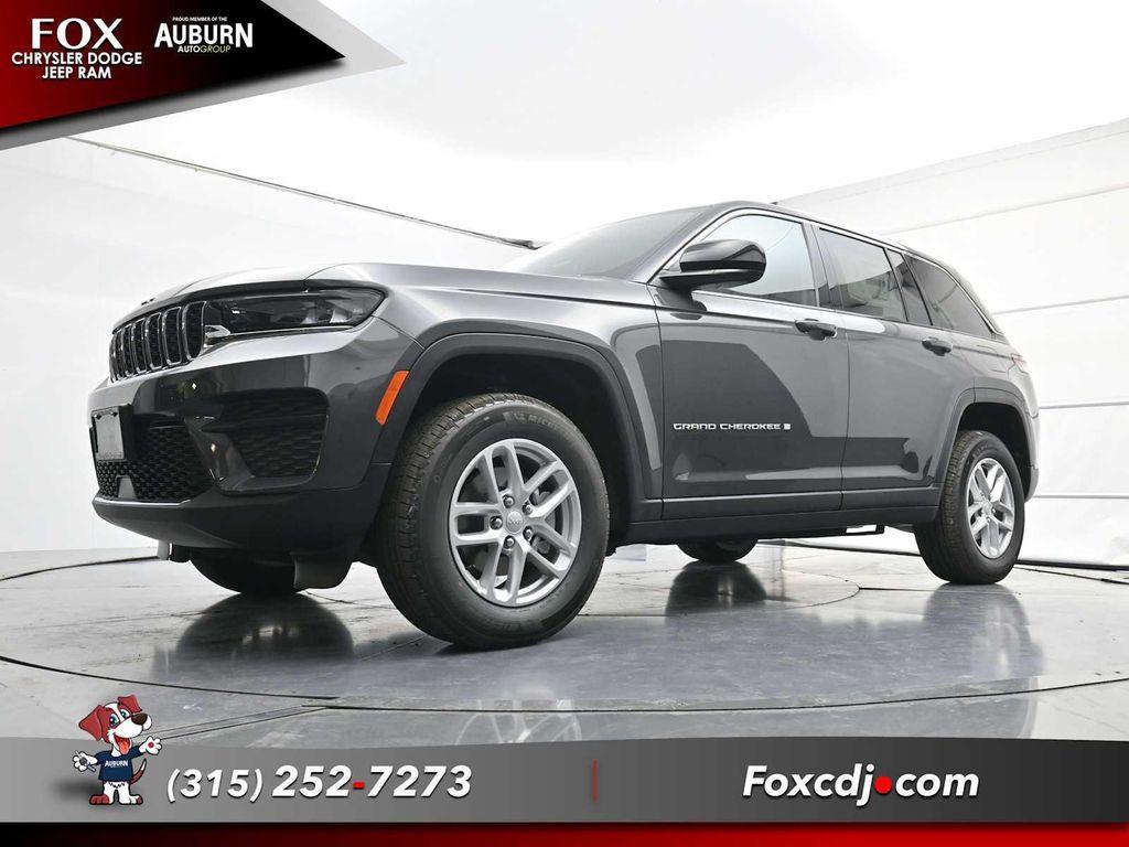 new 2025 Jeep Grand Cherokee car, priced at $44,180