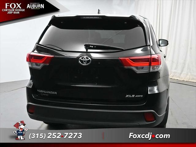 used 2019 Toyota Highlander car, priced at $23,995