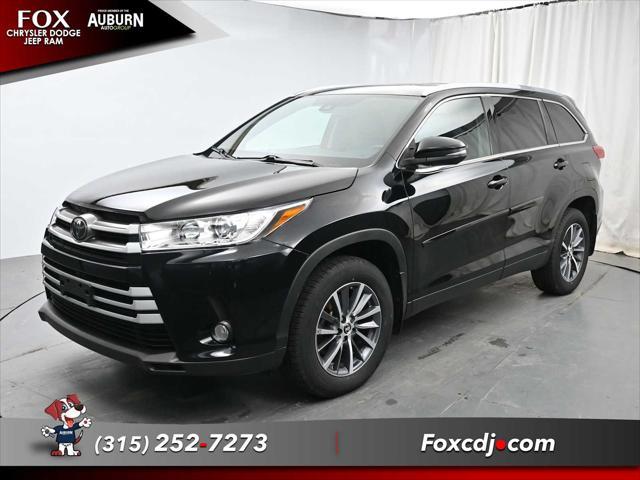 used 2019 Toyota Highlander car, priced at $23,995