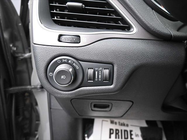 used 2022 Jeep Cherokee car, priced at $24,995