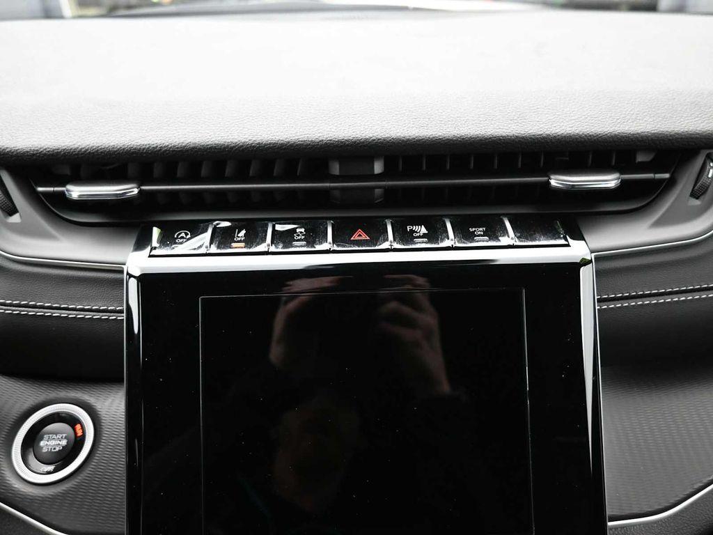 new 2025 Jeep Grand Cherokee car, priced at $42,873