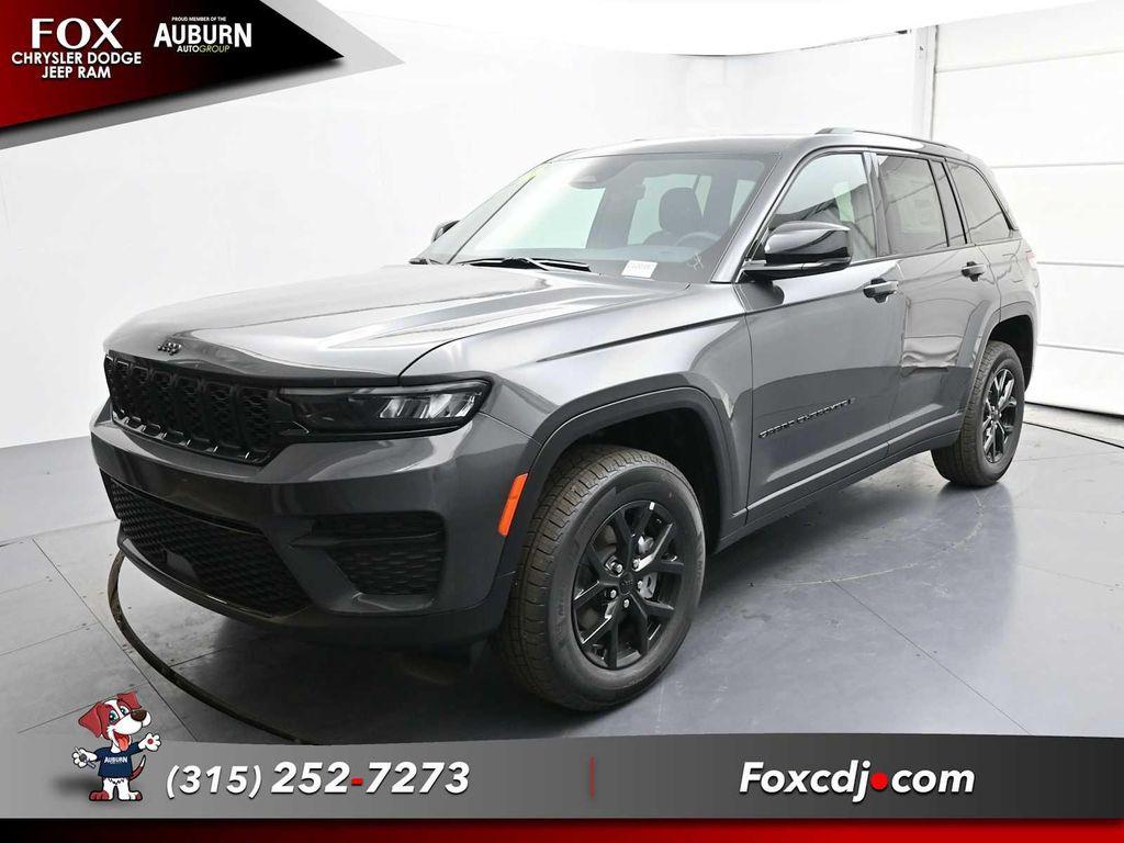 new 2025 Jeep Grand Cherokee car, priced at $47,725