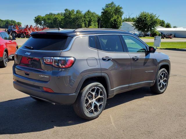 new 2024 Jeep Compass car, priced at $29,989