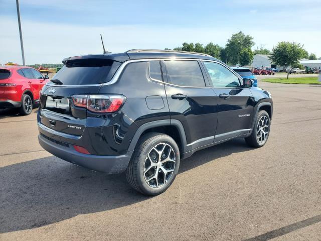 new 2024 Jeep Compass car, priced at $29,989